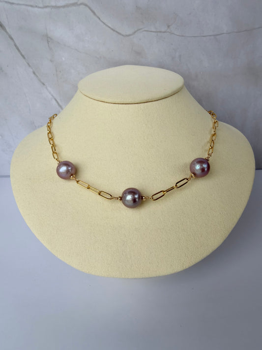 Vessia Necklace