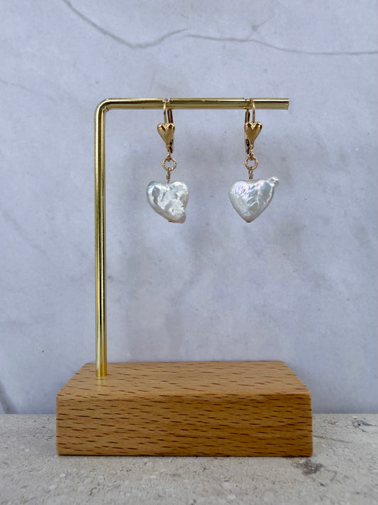 Dayanara Heart Earrings
